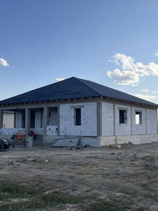 Срочно продается дом в послеке Исаево