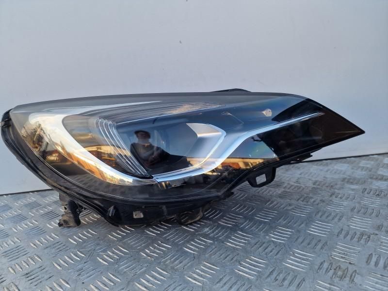 Far dreapta full LED ILUX cu module Opel Astra K