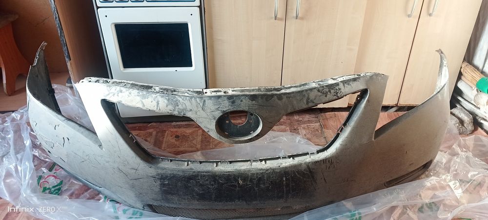 Фара цветі қара түсті