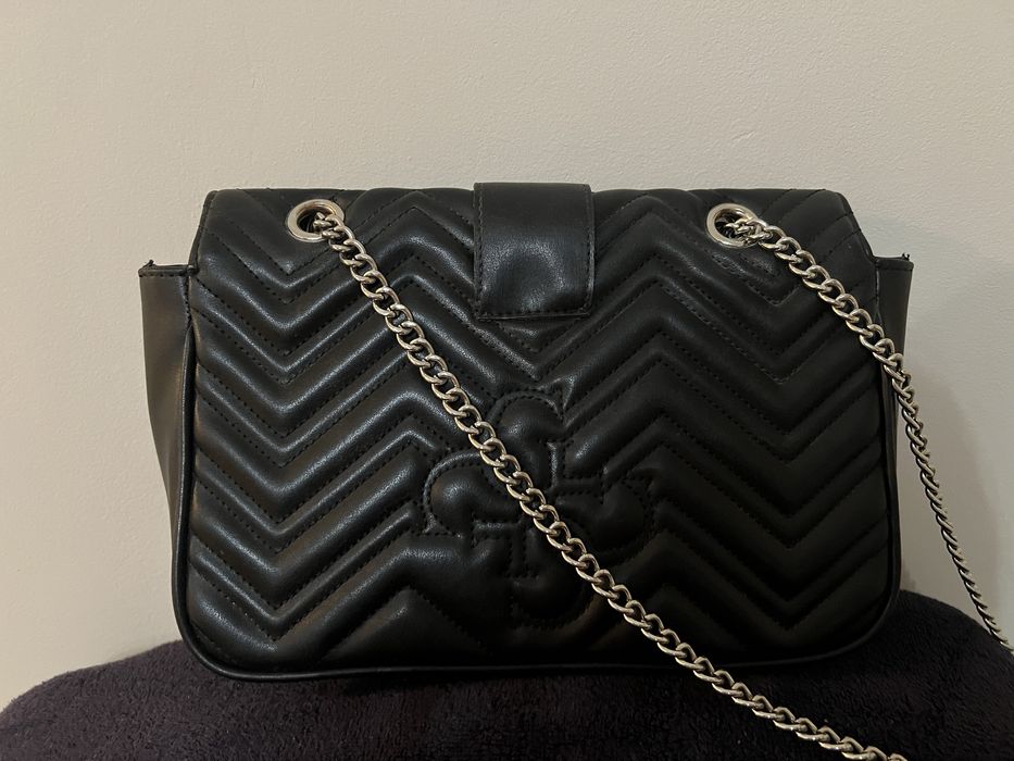 Чанта GUESS черна
