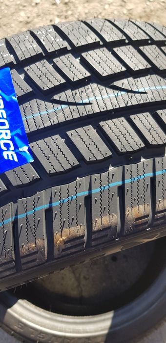 НОВИ ЗИМНИ-18цола-245/40-1бр.-145лв."WINDFORCE"-с монтаж и баланс