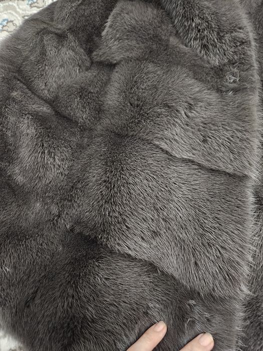 Продам норковую шубу