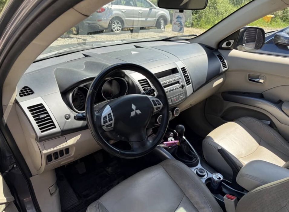 MITSUBISHI Outlander 2007 — imagine 3