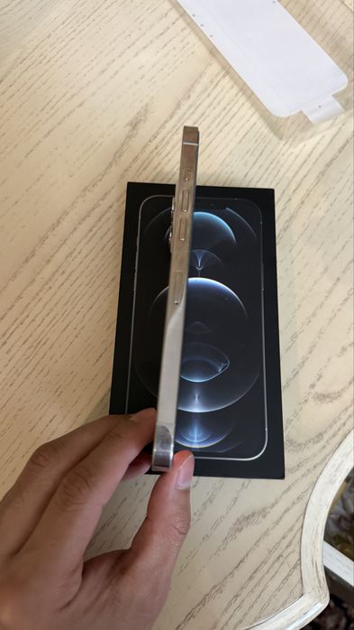 iPhone 12 Pro Max, Silver, 256gb, LL/A