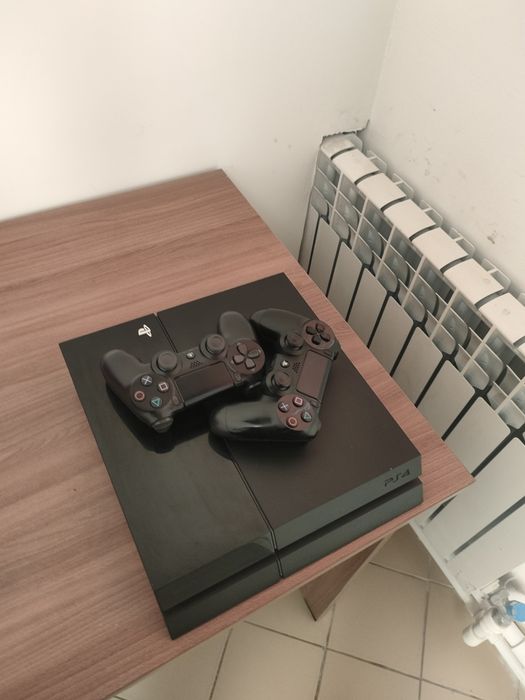 Обменяю PS 4. 500gb. На ФЛАГМАН