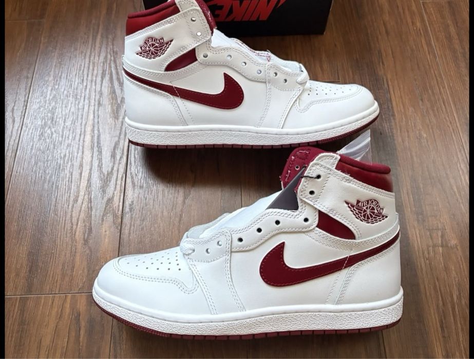 Nike Air Jordan 1 Retro High ‘85 Og Metallic Burgundy