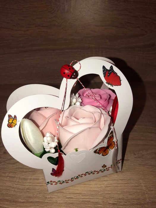 Aranjamente florale 1-8 Martie