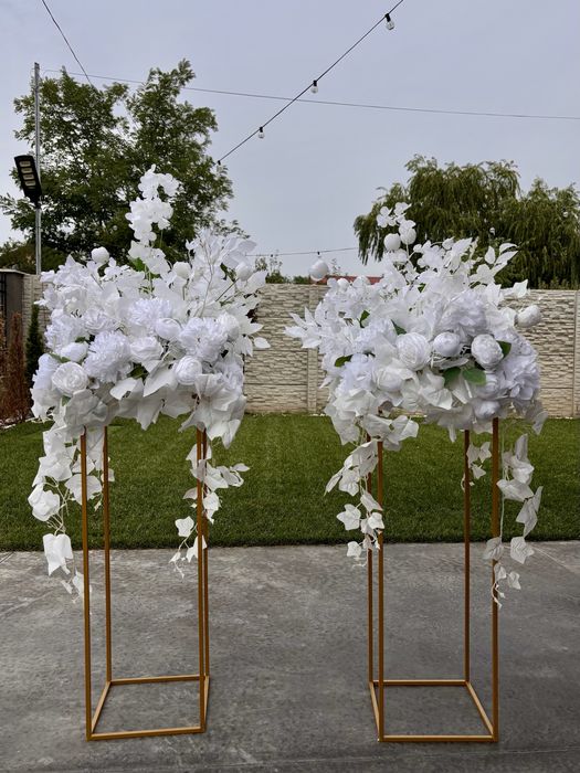 Decor/mese si scaune pentru evenimente