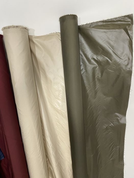 Ткань плащевка тонкая