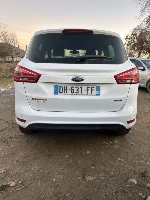 Fuzetă stânga față Ford B Max 1.0 Ecoboost