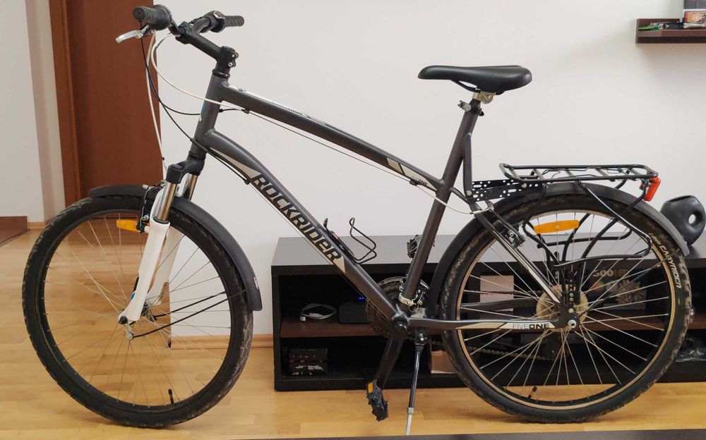 Bicicletă din aluminiu, în stare ca nouă+cadouri gratuite.ROCKRIDER5.1