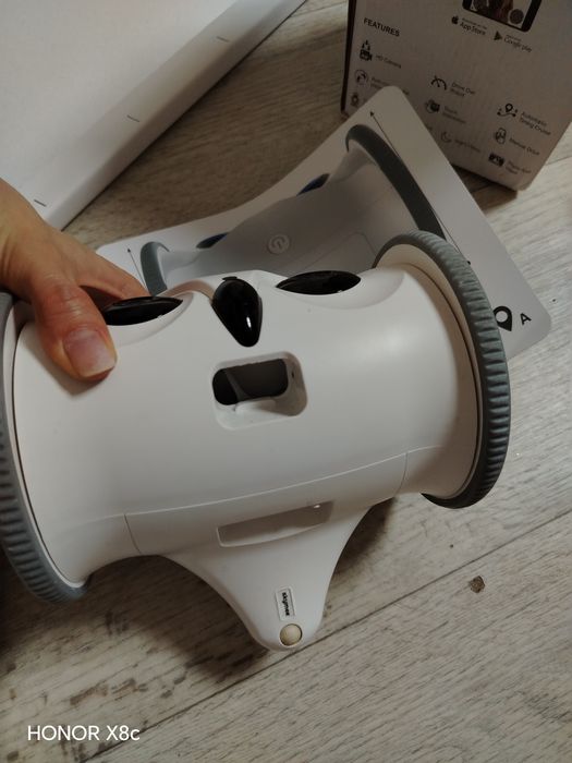 Продам робот для питомцев