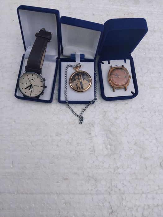 Часы "Слава" и другие часы.