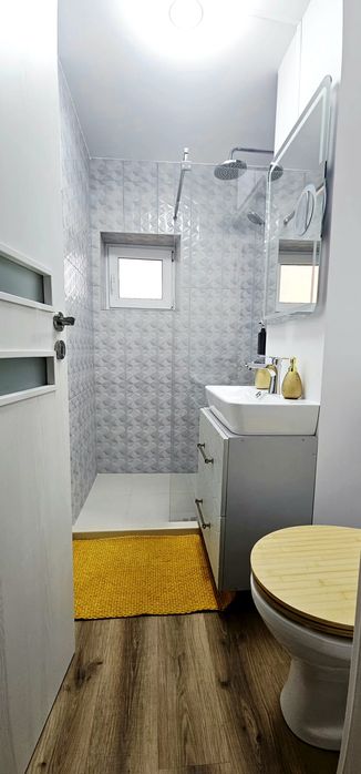 Ca NOU: Apartament 3 Dormitoare, 4 Camere, Renovat de la Placă (2025)