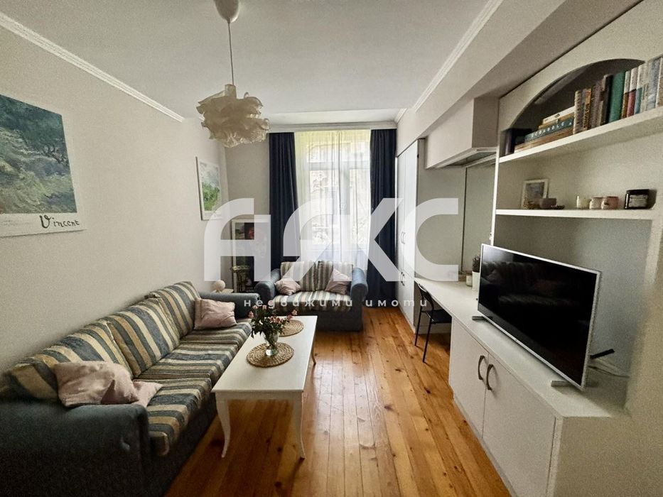 Дава се под наем Двустаен апартамент в София, Яворов - 64 кв.м за 628.32 € - Снимка #1