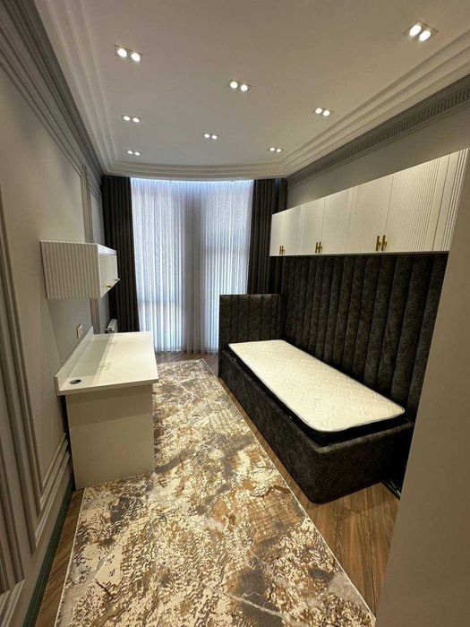 Срочно шикарную сдам 3-х комнатную квартиру в ЖК TIARA!