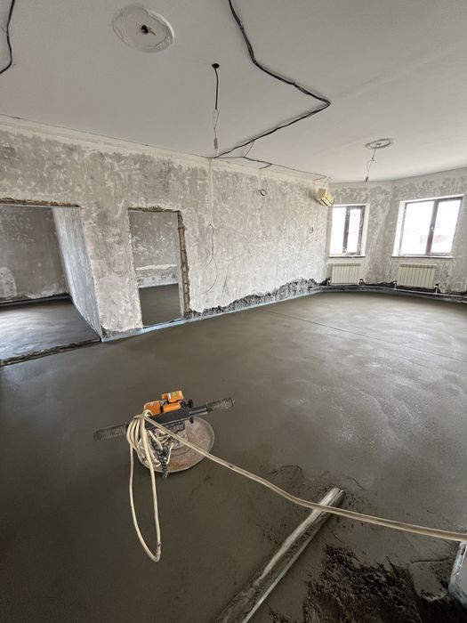 Стяжка полусухая