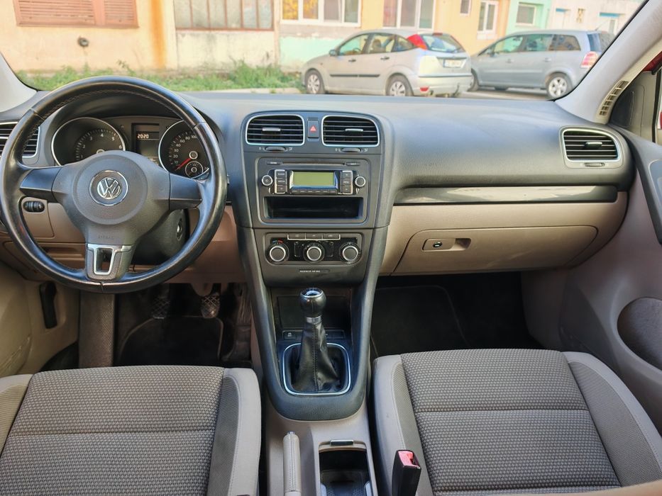 VOLKSWAGEN Golf 2011 — imagine 5