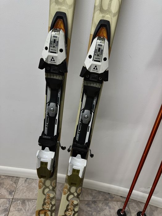 Schiuri FISCHER 149 cm