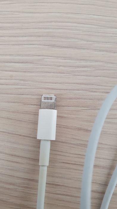 Charger auto Apple Belkin + Cablu Lightning alimentare date Curier OLX