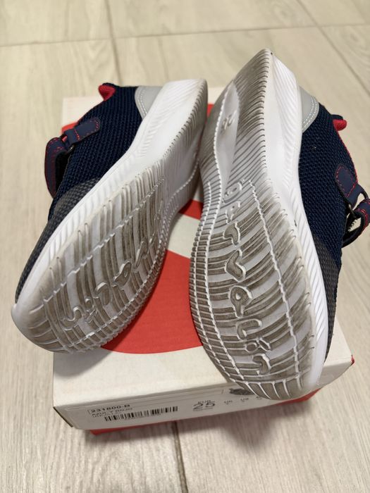 Sneakers Gravalin 25