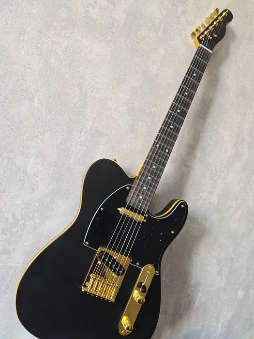 Продам электрогитару