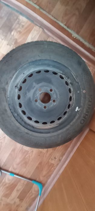 Шина с диском  хюндай