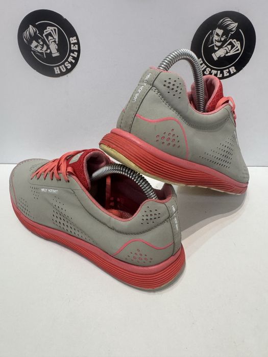 Маратонки HELLY HANSEN . Номер 38