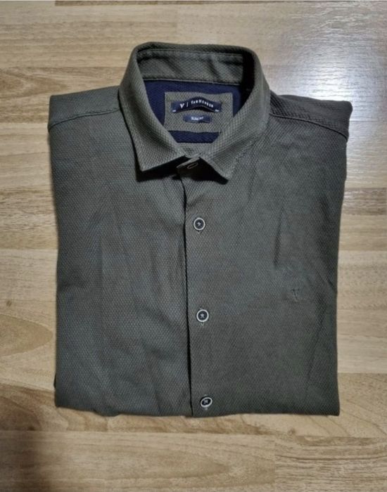 Camasa barbati Van Heusen - Slim Fit - 40 (M)