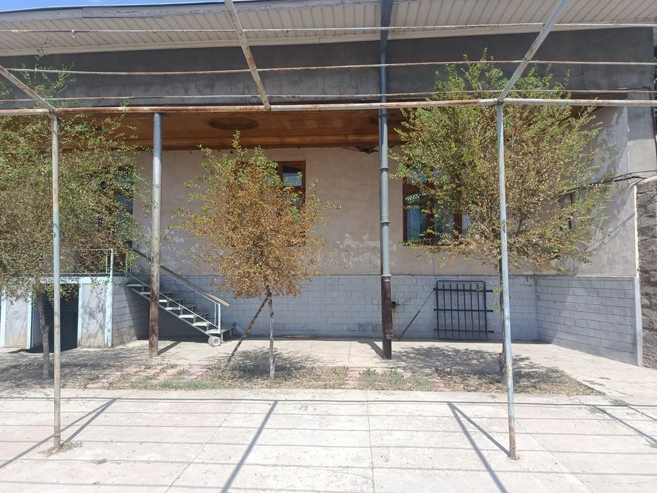 Продаётся дом 60 соток