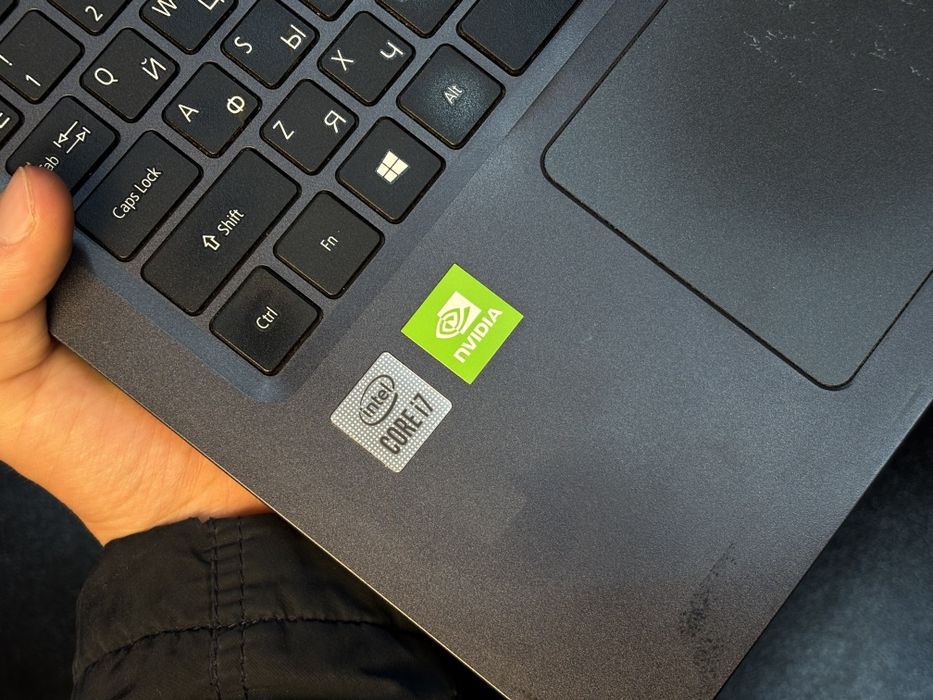Acer Aspire 3 (i7 / 8GB / 1TB / MX330 2GB) — zo’r holatda