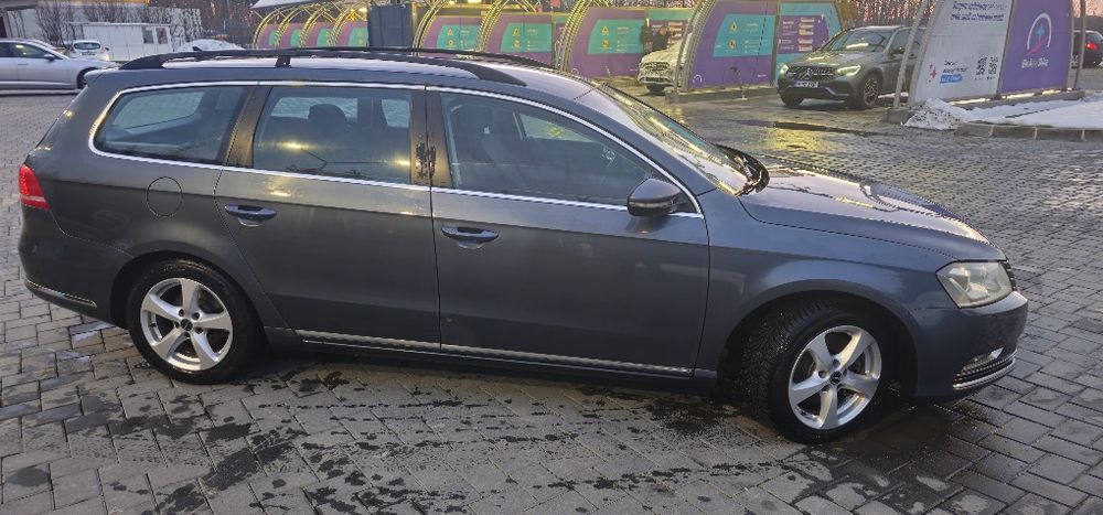 VOLKSWAGEN Passat 2012 — imagine 4
