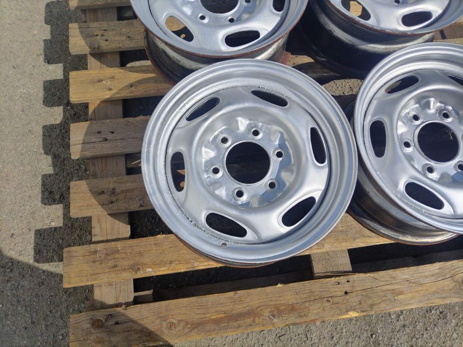 15 цола 6 х 139,7 мм Мазда Б серия - 6 инча / ЕТ 10