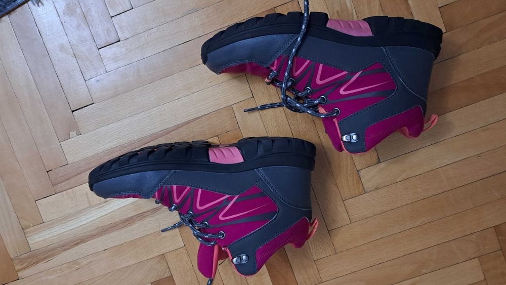 Vand ghete nr 38-39, culoare roz