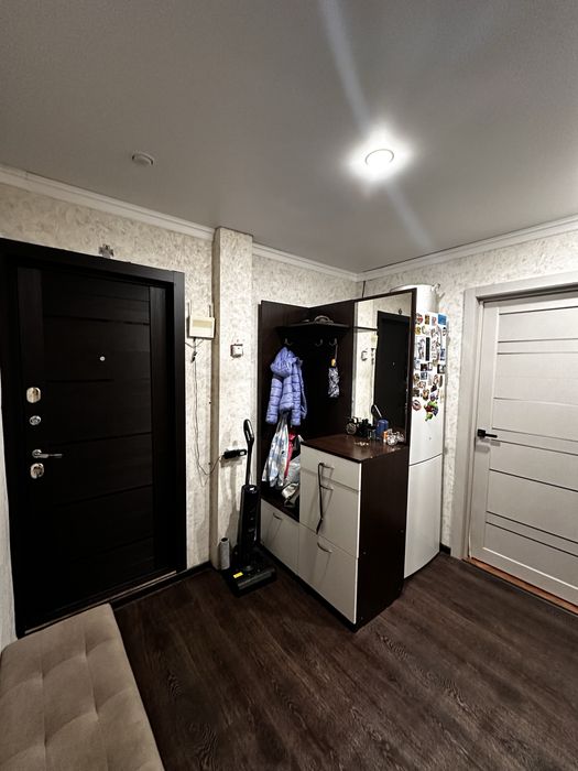 Продам 3 комнатную квартиру