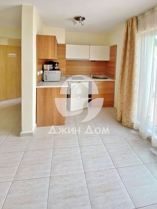 Продава се Двустаен апартамент в к.к. Слънчев бряг - 55 кв.м за 705 €/кв.м - Снимка #2