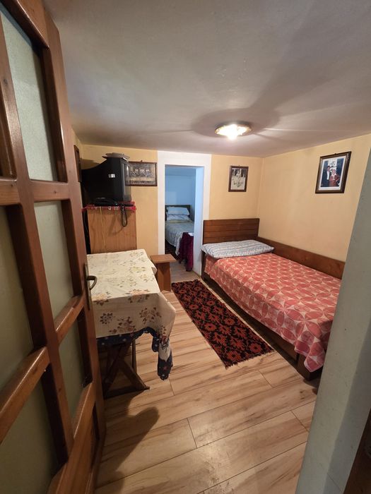 Casa + teren  Aninoasa sat Groserea