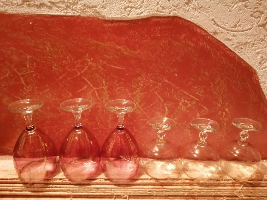 Кристални чаши, цветен кристал