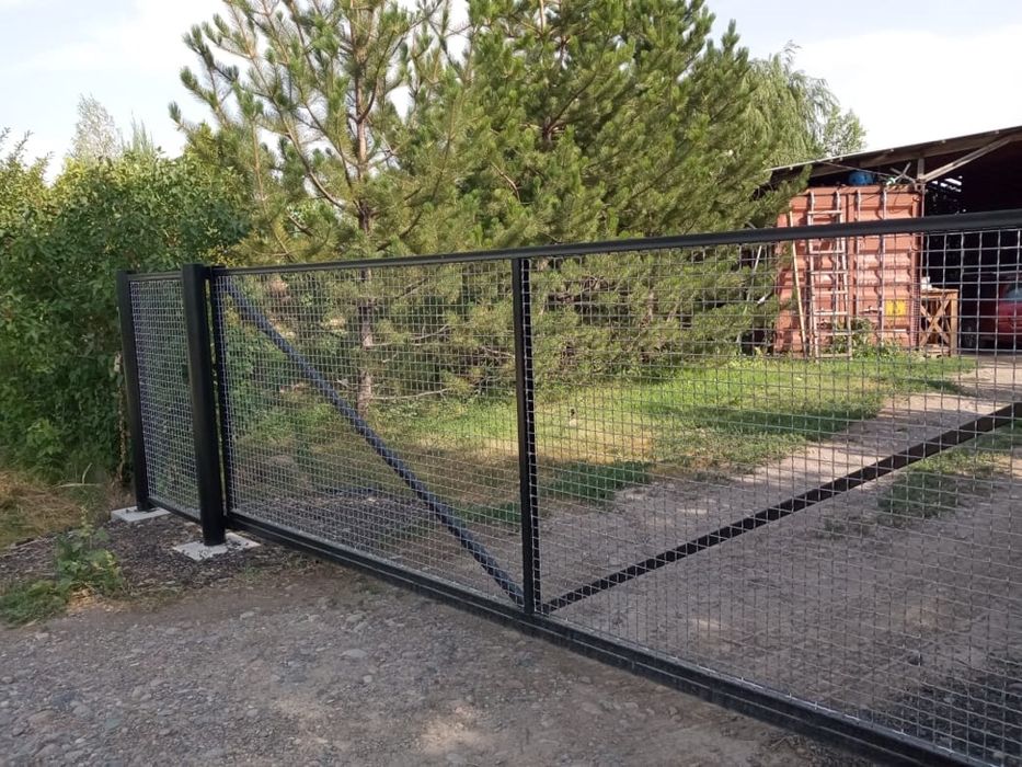 Сетка для ограждения.