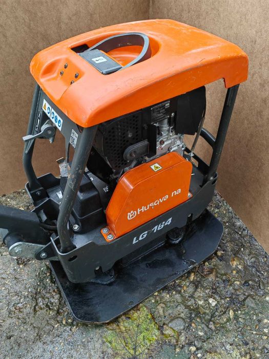 Placa Vibrantă / Compactoare Husqvarna LG 164