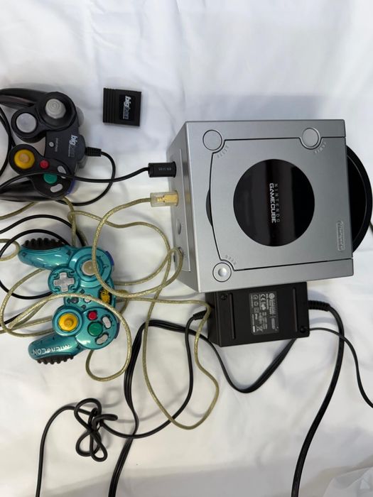 Consola Nintendo GameCube Model DOL-101 i