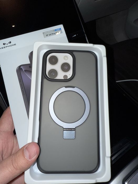 Чехол Keephone на iPhone 16 pro max