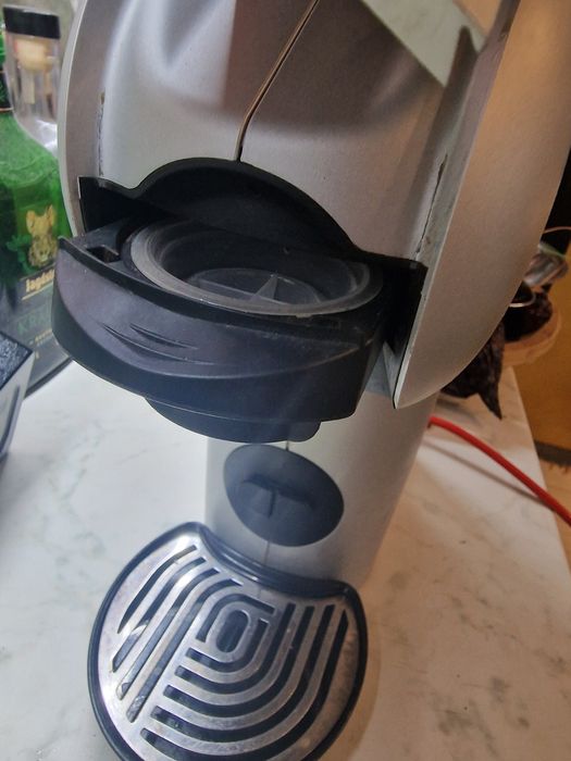 Продавам Dolce Gusto S touch за части