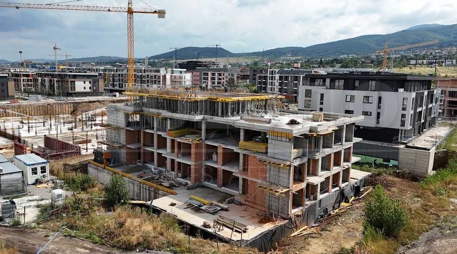 Продава се Двустаен апартамент в София, Малинова долина - 75 кв.м за 1800 €/кв.м - Снимка #5