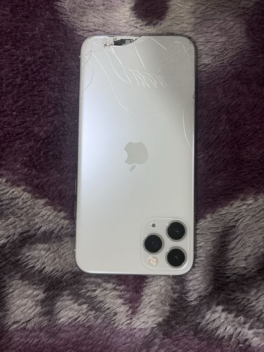 Айфон 11 про 64 гб