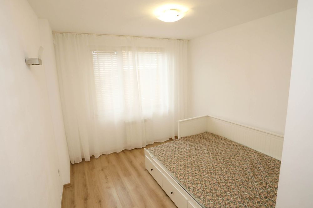 Дава се под наем Четиристаен апартамент в София, Кръстова вада - 150 кв.м за 1300 € - Снимка #19