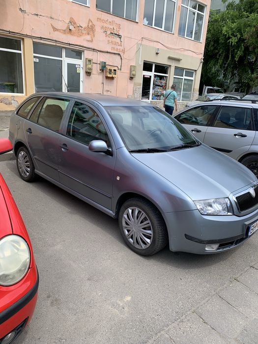 Vând Skoda fabia 1.4 benzină