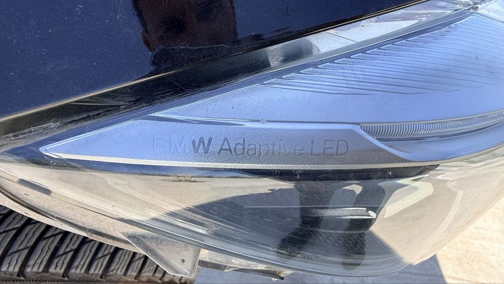 BMW F32 F33 F36 LCI Фар десен