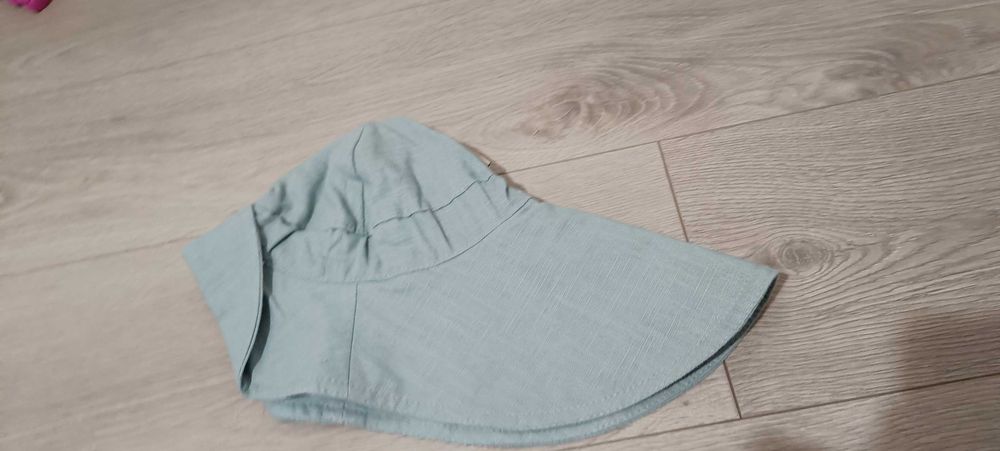 Pălărie in ajustabila 1-2 ani