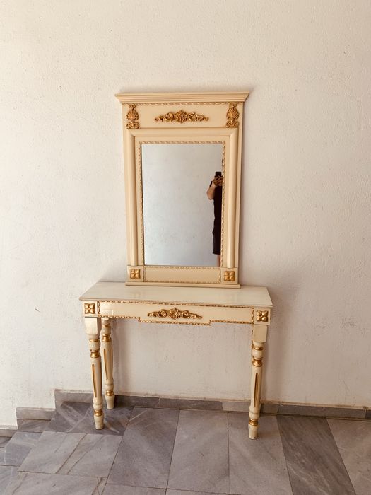 Датски дървен комплект – конзола с огледало, масив, класически стил